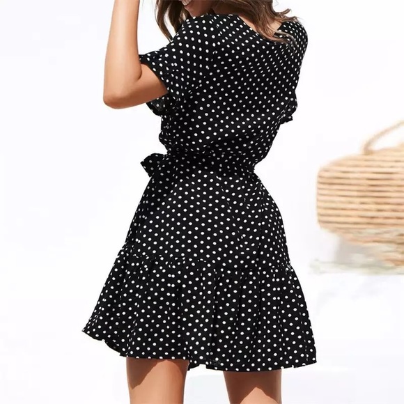 ‼️NEW ARRIVAL‼️SUMMER SLEEVE POLKA DOT DRESS - Picture 2 of 4